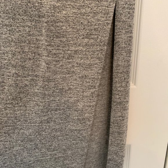 Aritzia Wilfred Free Elson Grey Maxi Skirt - Picture 3 of 3